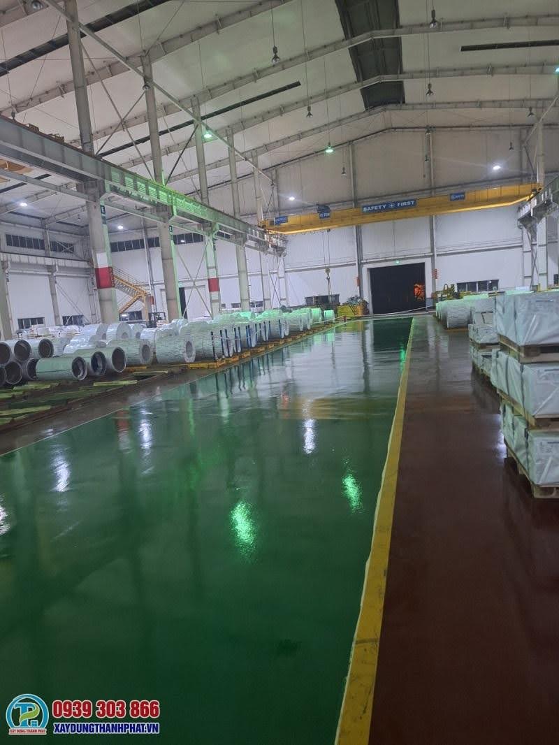 Thi công sơn sàn epoxy đòi hỏi sự chuẩn bị kỹ lưỡng để đảm bảo chất lượng Thi công sơn sàn epoxy đòi hỏi sự chuẩn bị kỹ lưỡng để đảm bảo chất lượng