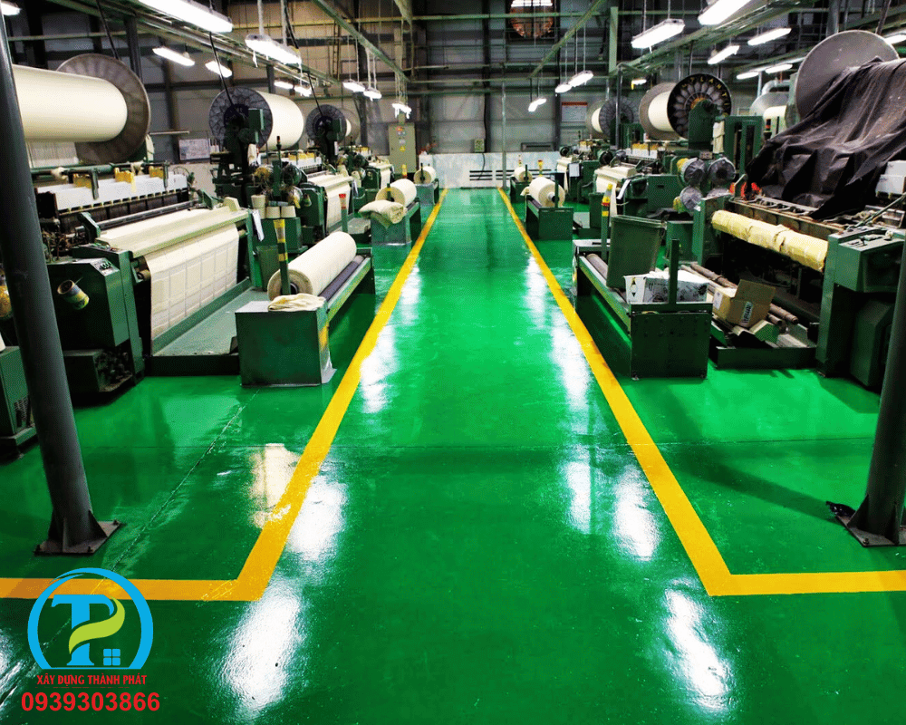 Sơn Epoxy Sàn Bê Tông - Giải Pháp Bảo Vệ & Nâng Cấp Toàn Diện cho Sàn Nhà Xưởng tại Thành Phát