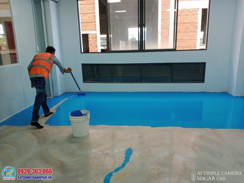 sàn được thi công sơn nhờ tối ưu bảng giá sơn nền epoxy